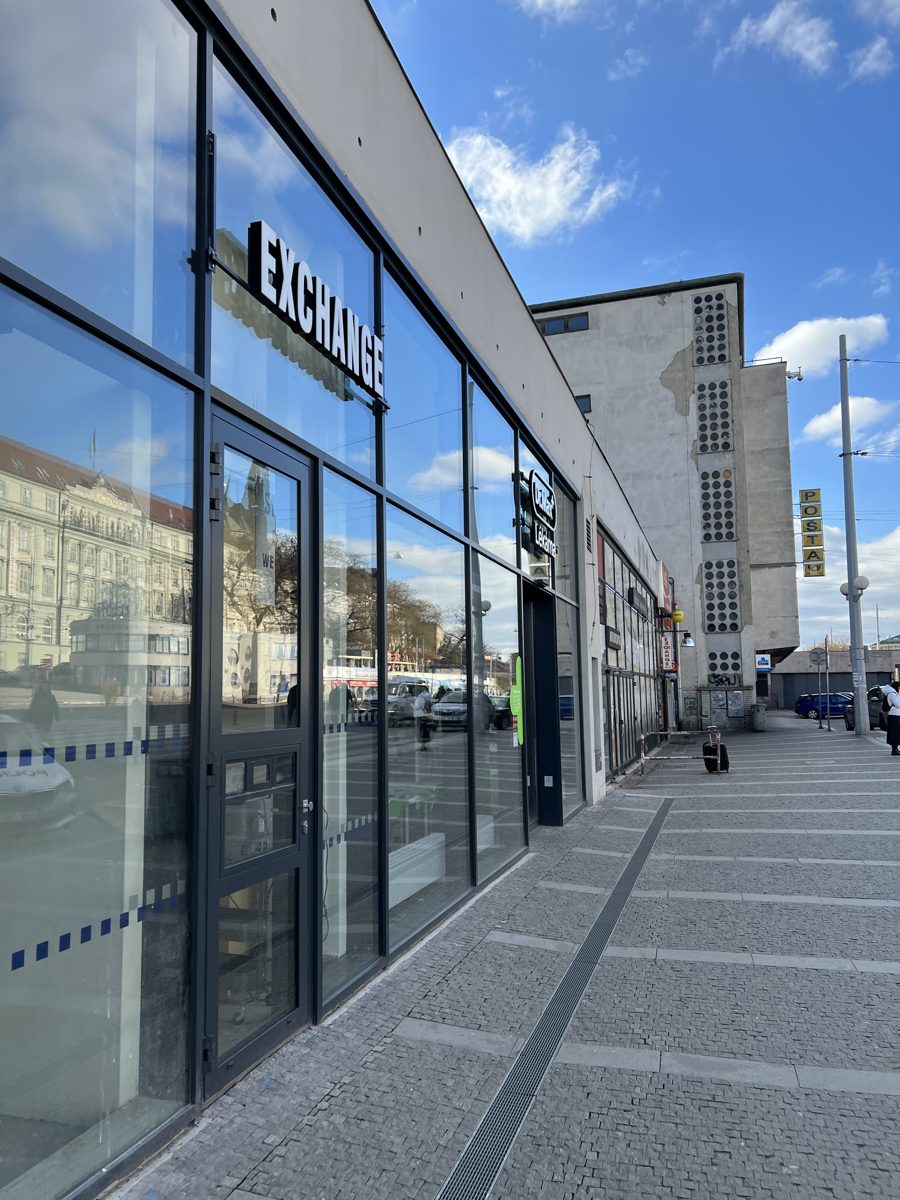 Exchange Směnárna Brno — exteriér